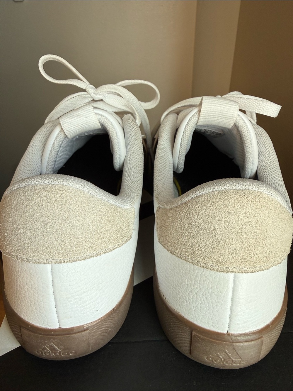 Women’s Adidas VL Court 3.0 - Size 8 1/2 - Picture 5 of 7